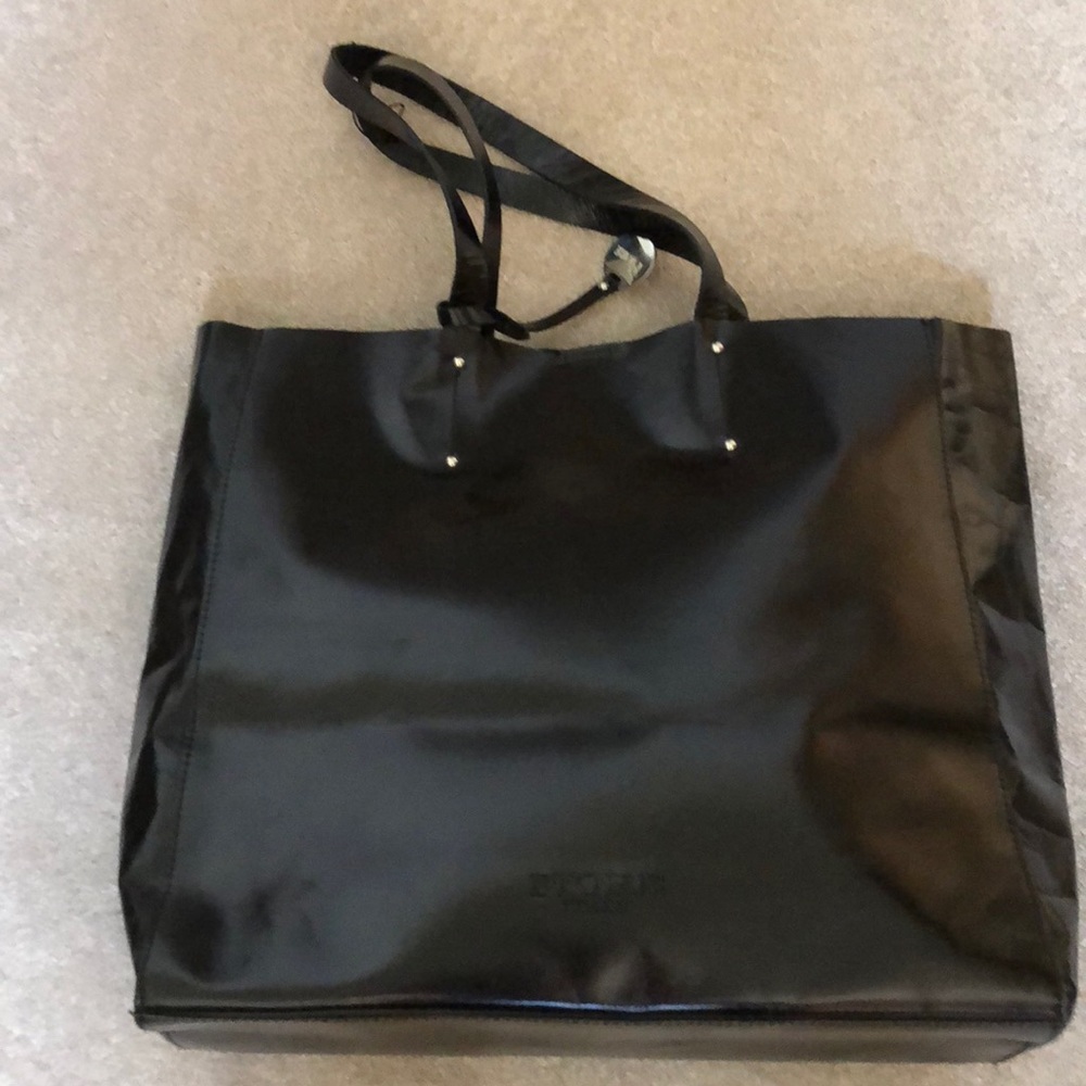 Fiore Leather handbag